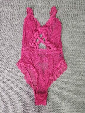 Hot Pink Sheer Teddy With Cutout, Small
